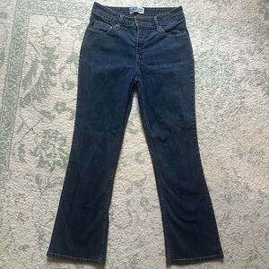 Petite Levi’s Women’s Bootcut Jeans
